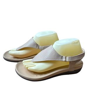 UTENAG Women's Beige Arch Support Orthotic Adjustable Flip Flops Sandals Size: 9